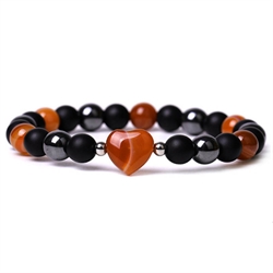 Armbånd af hæmatit, rød agat og abrazin sten. Elastisk. 19 cm