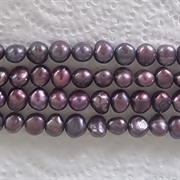 Ferskvands perler. Barok. 9-11 mm. Blå lilla nuancer