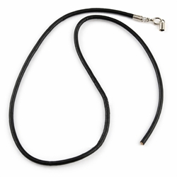 Halskæde af læder. 3 mm. Åben. 44 cm