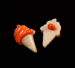 Knap "Softice". Orange. 21 mm