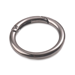 Karabinhage med fjederlukke. Gunmetal sort. 28 mm