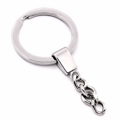 Nøglering med kraftig kæde. Sølvfarvet. 62 mm.