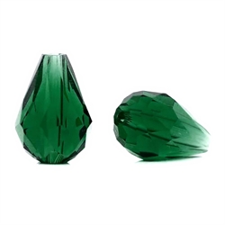 Dråbe. Facetteret i Swarovski #5500 stil. 15 mm. Grøn/malakit