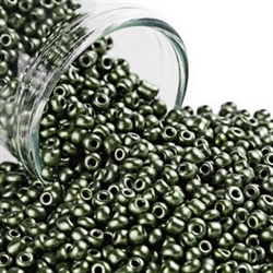Seed beads. 2 mm. 1500 stk. Militær grøn.