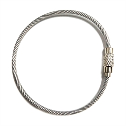 Nøglering af stålwire med skruelås. Stålfarve. 150x2 mm